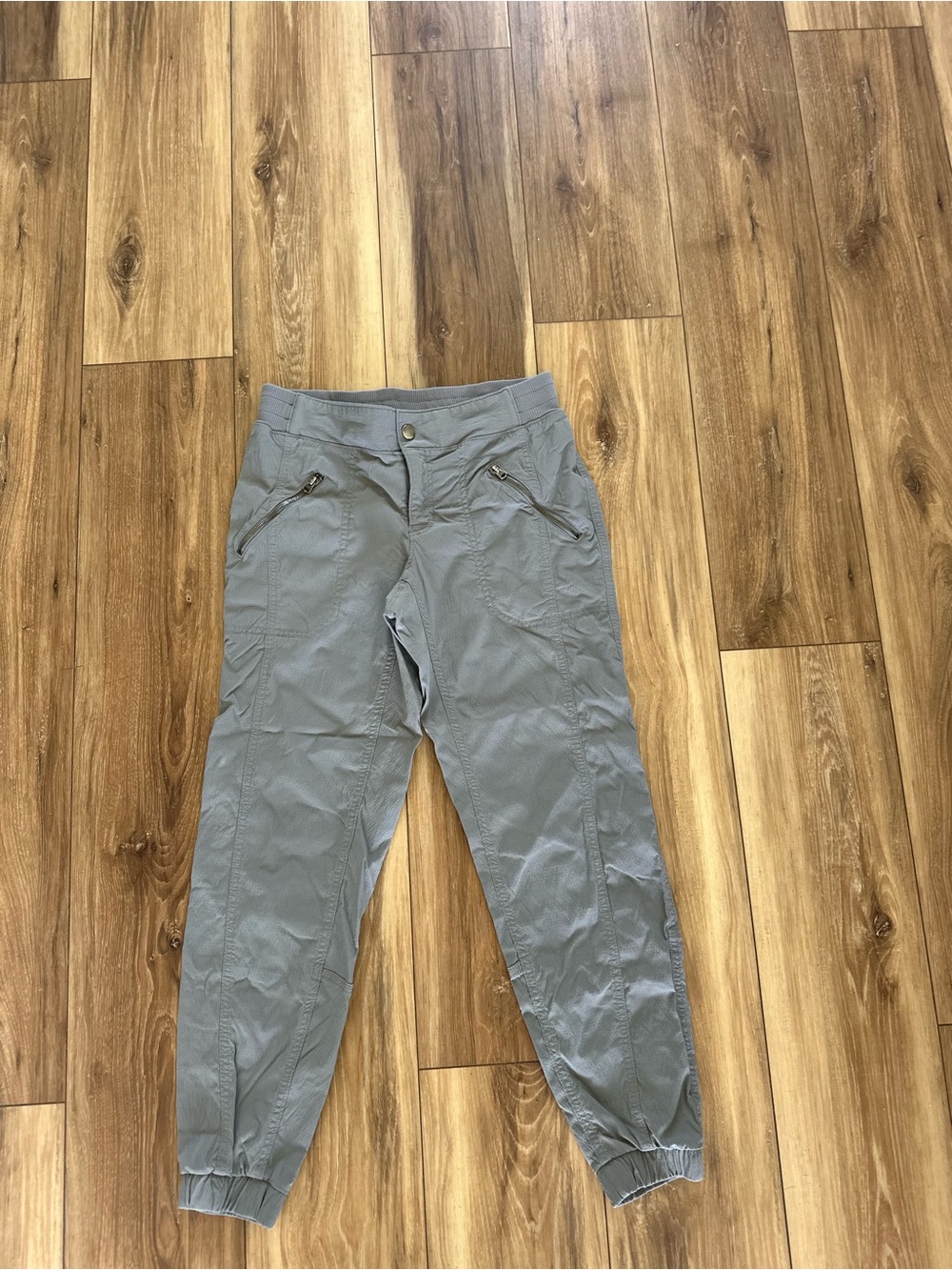 Athleta womens Light Gray Casual Jogger Pants size 6